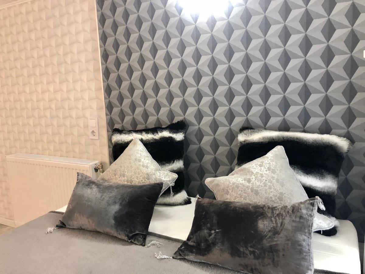 Corvin Ruinpub Designed Apartment بودابست المظهر الخارجي الصورة